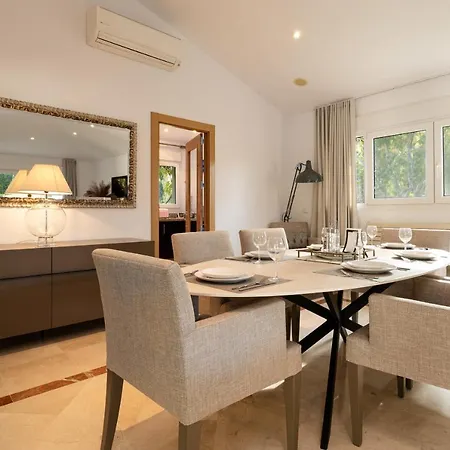 Francia, Elviria Villa