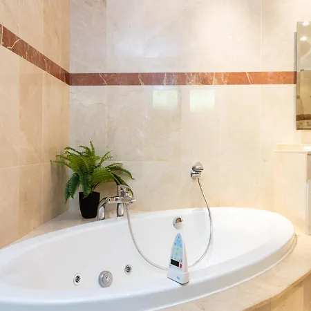 Francia, Elviria Villa Marbella