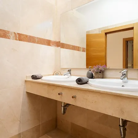 Villa Francia, Elviria