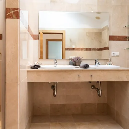 Francia, Elviria Marbella