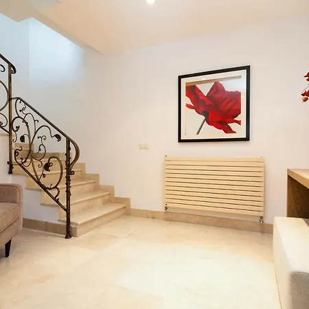 Villa Francia, Elviria