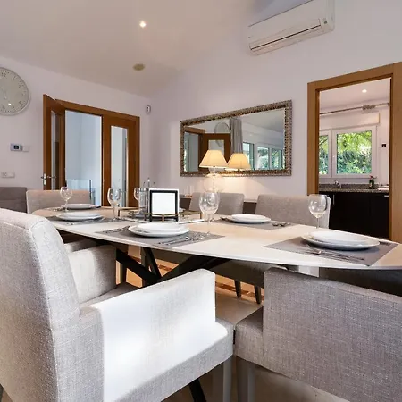 Francia, Elviria מארבלה