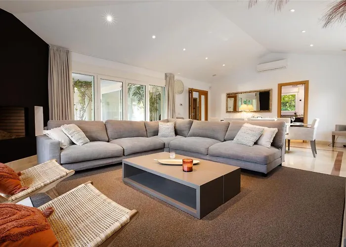 Francia, Elviria ヴィラ *