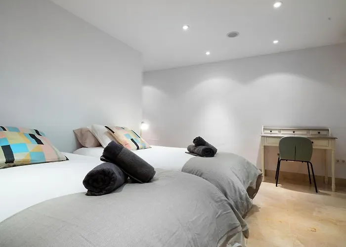 Francia, Elviria * マルベーリャ